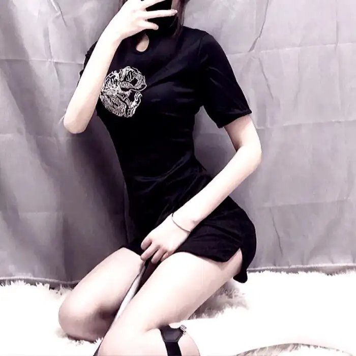 钢铁少女团2 海报